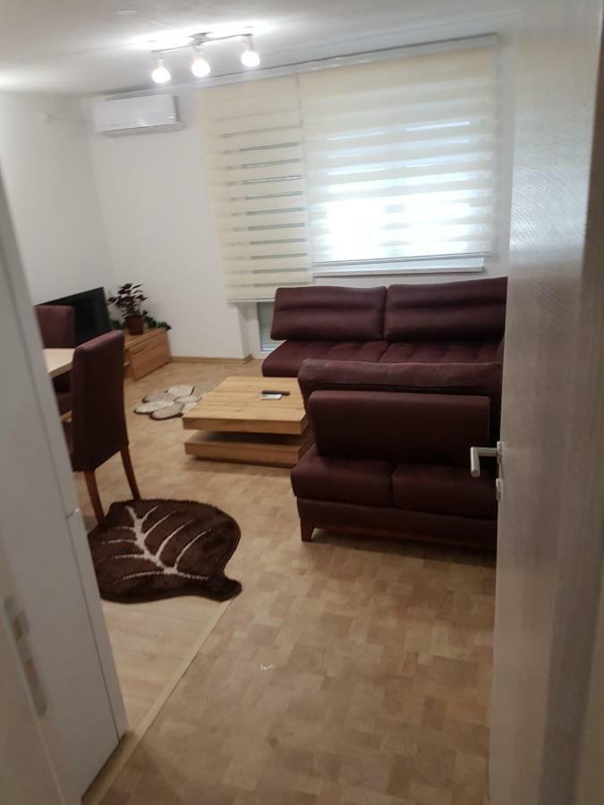 Apartment Centar Lux Banja Luka Bagian luar foto