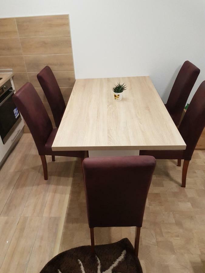 Apartment Centar Lux Banja Luka Bagian luar foto